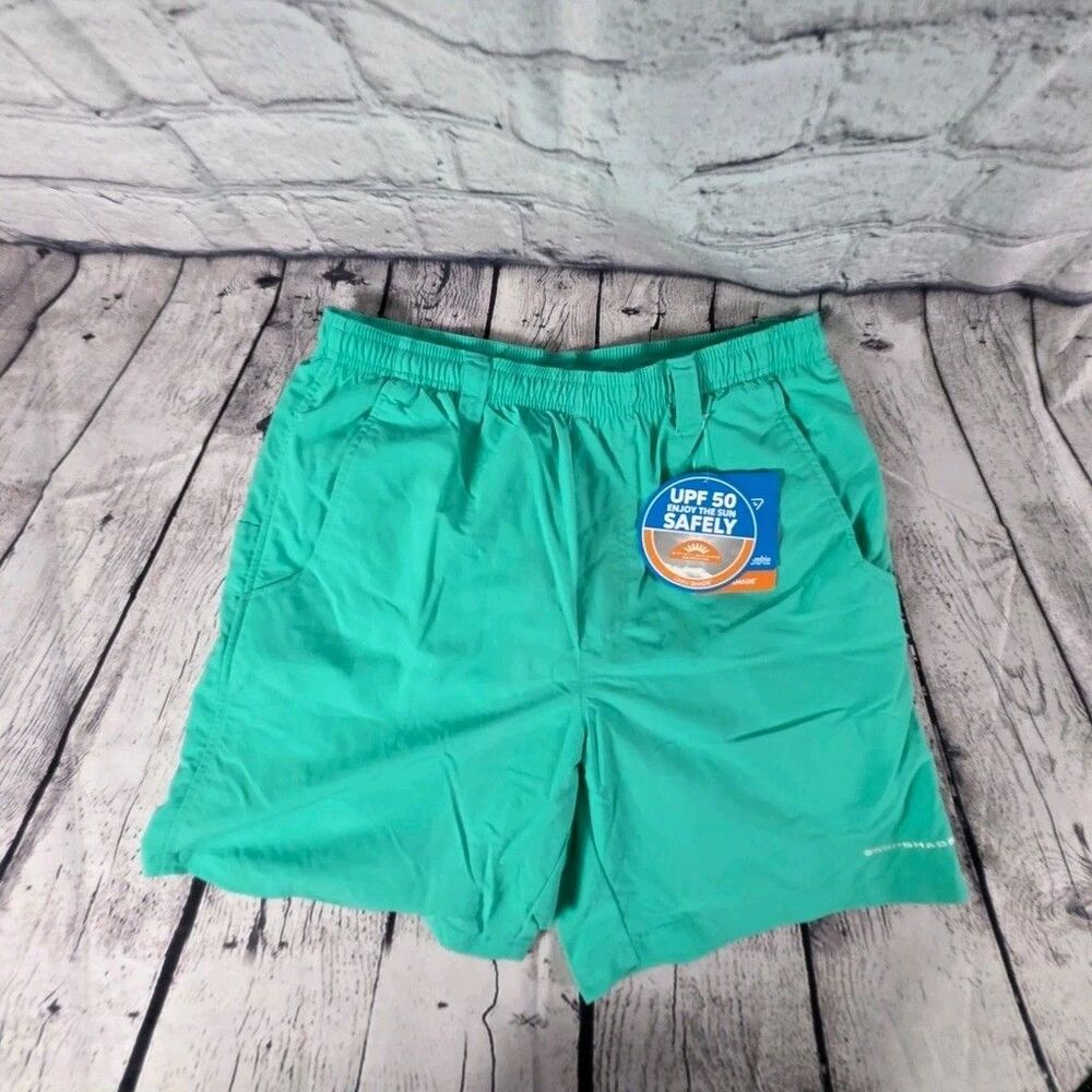 Women's Columbia Green Omni-Shade Athletic Shorts S